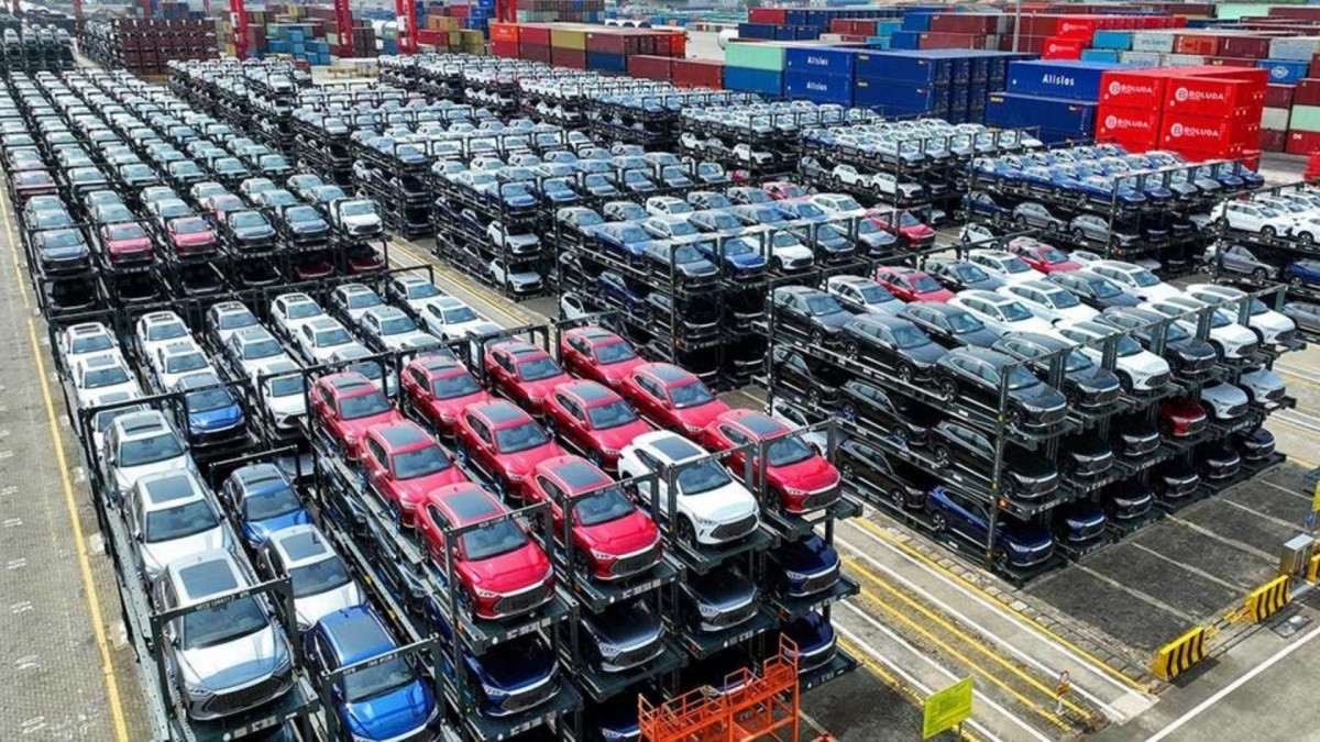Bán xe điện là phụ, kinh doanh pin là chính: Lý do thật sự khiến thương hiệu Trung Quốc chấp nhận dìm giá sản phẩm xuống đáy