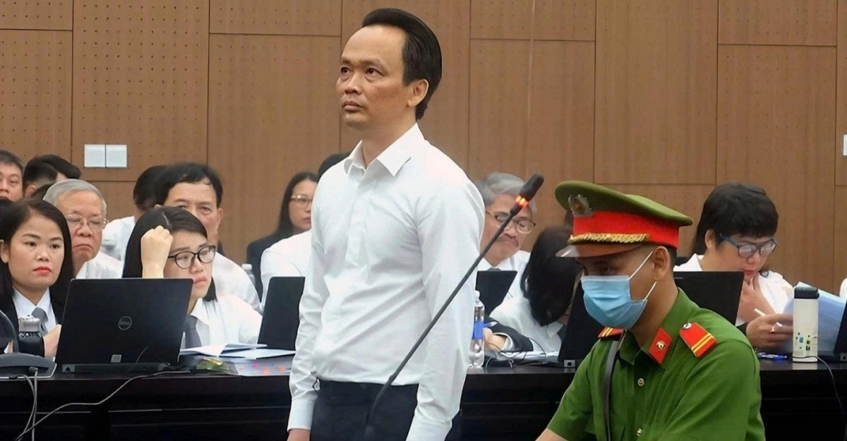 Các bị hại bắt đầu nhận lại tiền vụ Trịnh Văn Quyết
