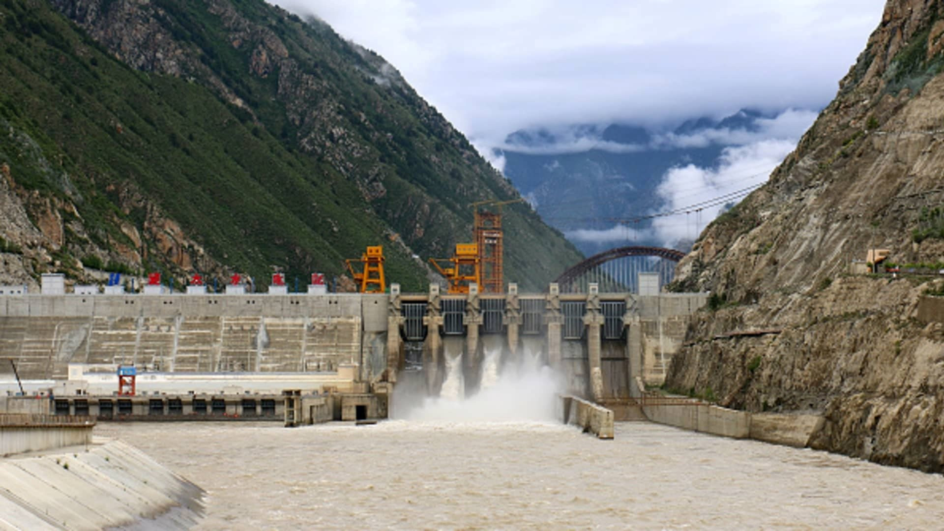 mega-dam-2.jpg