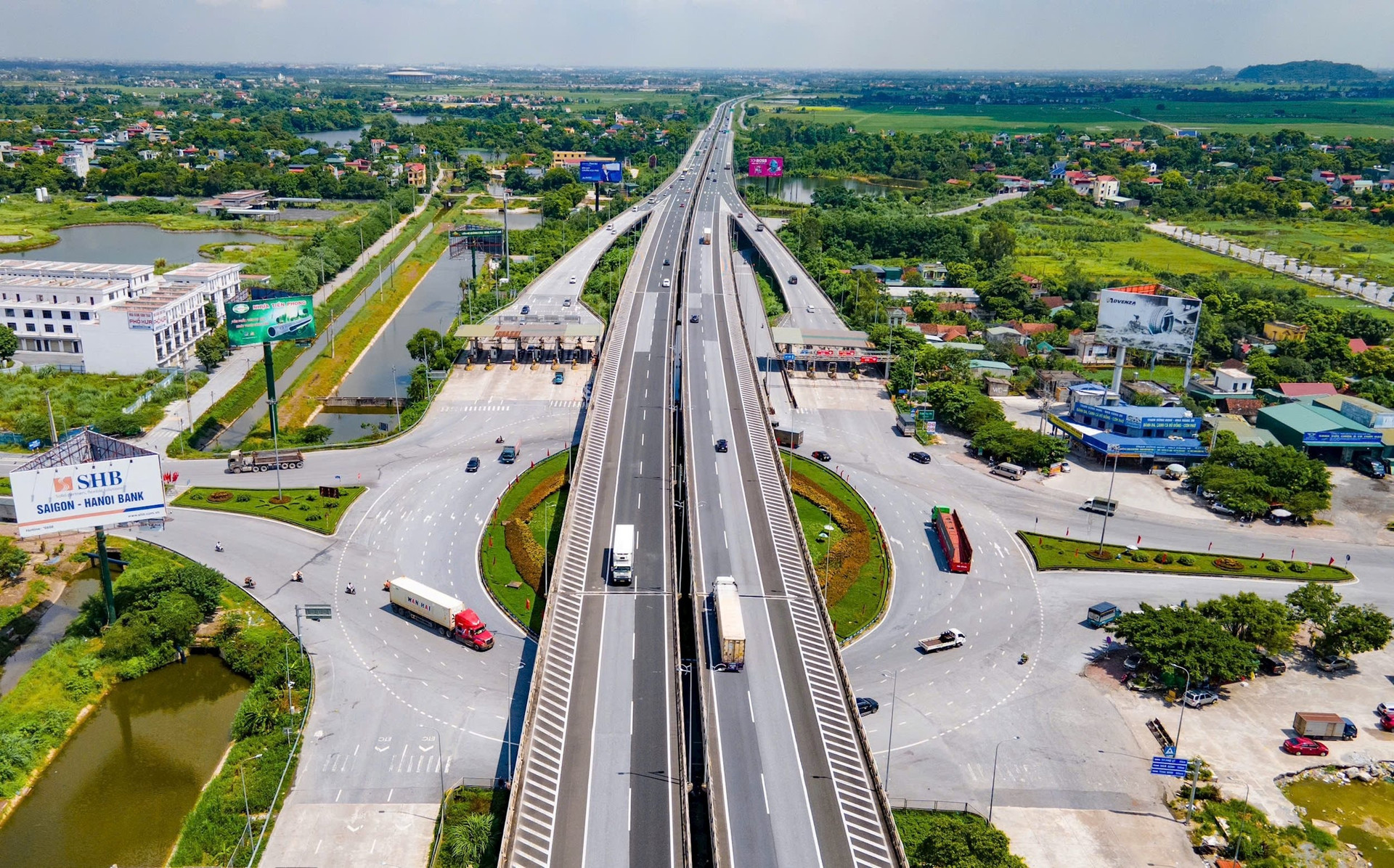 Ngày mai, các phương tiện lưu thông trên tuyến cao tốc Cầu Giẽ - Ninh Bình cần đặc biệt lưu ý điều này- Ảnh 2. Ngày mai, các phương tiện lưu thông trên tuyến cao tốc Cầu Giẽ - Ninh Bình cần đặc biệt lưu ý điều này- Ảnh 2.
