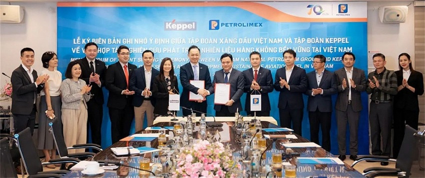 Thực thi Nghị quyết Chính phủ, Petrolimex (PLX) 'bắt tay' cùng tập đoàn quy mô 11,6 tỷ USD chuyển đổi xanh