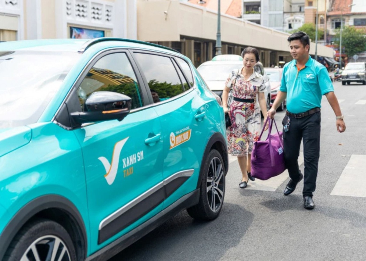 Xanh SM dẫn đầu thị trường taxi Việt Nam với 44,68% thị phần