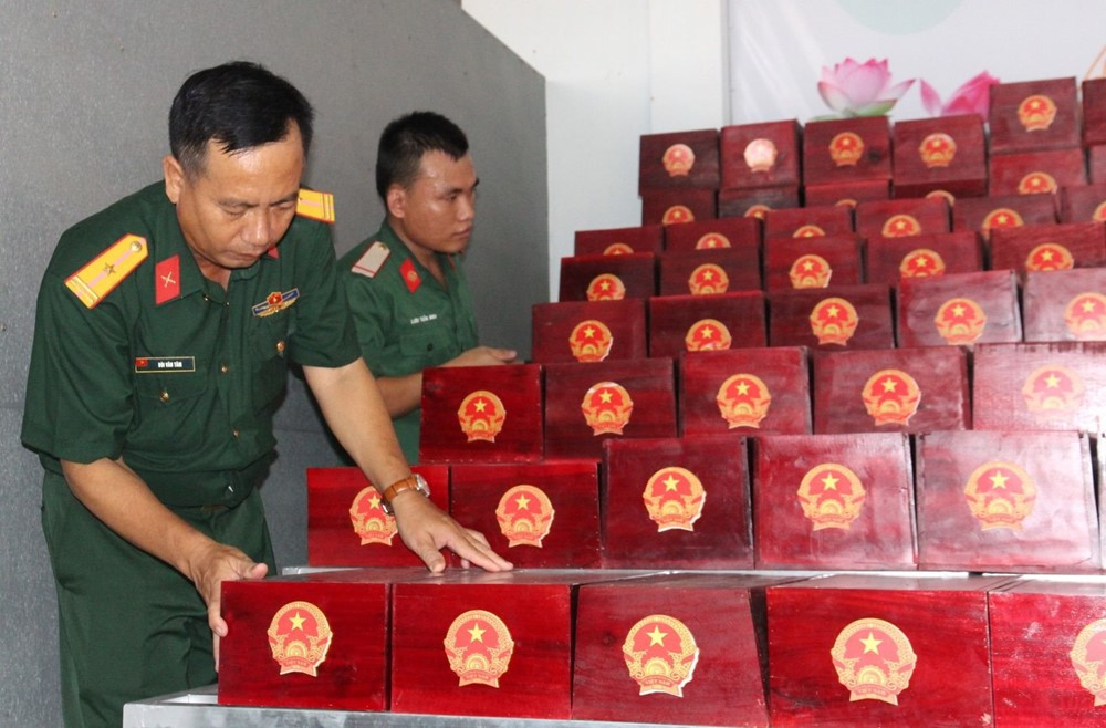 Bộ Quốc phòng vừa có đề xuất quan trọng về phụ cấp, chế độ cho nhóm sĩ quan sau - ảnh 2