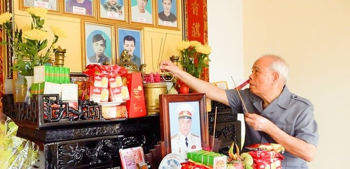 Gia đình kiệt xuất Việt Nam có 2 người làm tướng, 2 Mẹ Việt Nam anh hùng, 6 anh chị em đều là liệt sĩ - ảnh 3