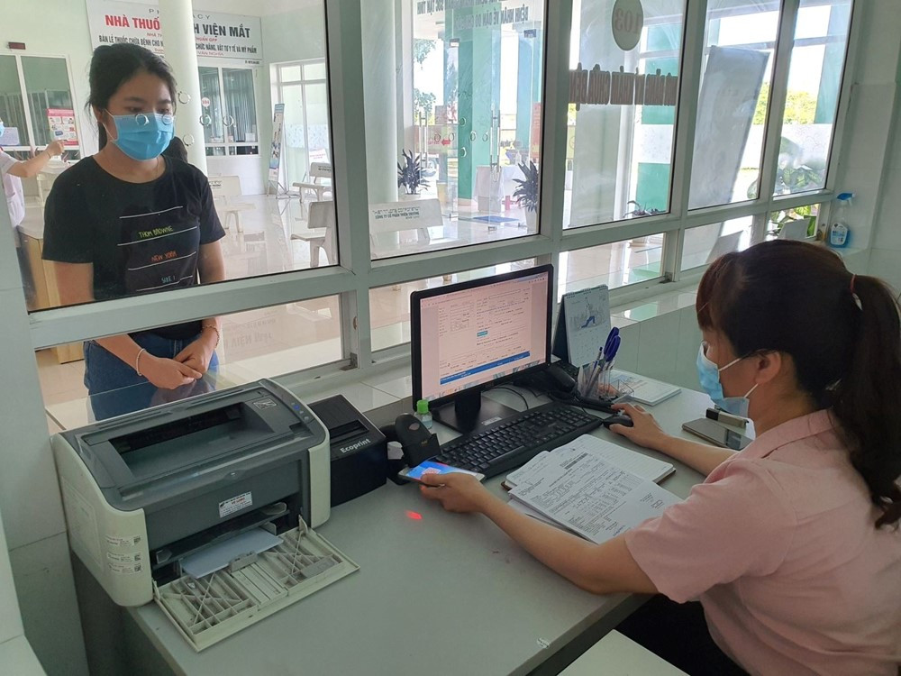 Đúng 19 ngày nữa, những đối tượng sau sẽ bị thu hồi, tạm khóa, tạm giữ thẻ BHYT - ảnh 2