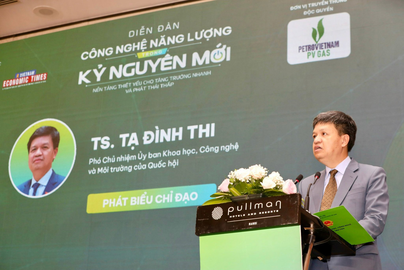Ông Tạ Đình Thi - Phó Chủ nhiệm Ủy ban Khoa học, Công nghệ và Môi trường của Quốc hội. z6851477923000-8bc82330adb831408ee0878e55d13ef1.jpg