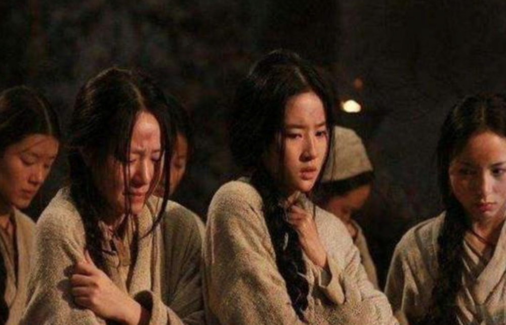 Vị Hoàng đế tàn bạo bắt hàng trăm thiếu nữ nộp máu luyện đan dược trường sinh, bị 16 cung nữ ám sát nhưng không thành - ảnh 3