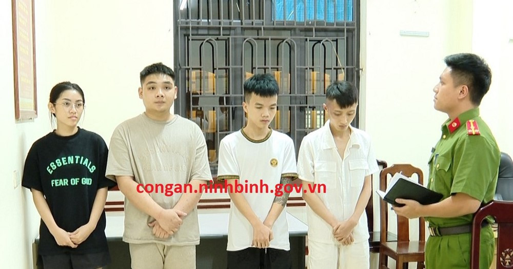 Bắt Phạm Trung Hiếu sinh năm 2004, tịch thu ô tô hơn 1 tỷ đồng và 73g ma túy tổng hợp - ảnh 1