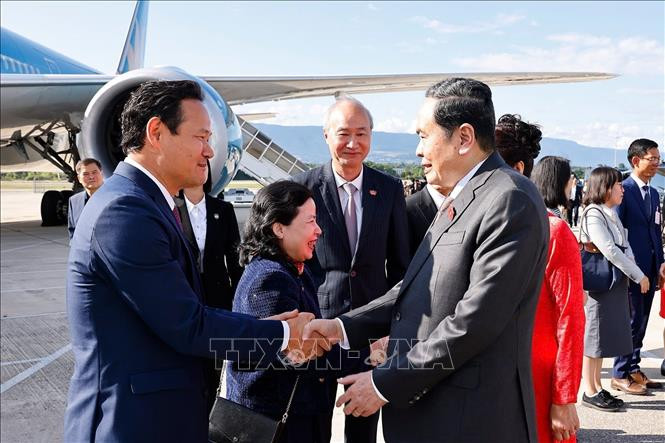 Chủ tịch Quốc hội kết thúc chuyến tham dự Hội nghị các Chủ tịch Quốc hội thế giới lần thứ 6- Ảnh 2. Chủ tịch Quốc hội kết thúc chuyến tham dự Hội nghị các Chủ tịch Quốc hội thế giới lần thứ 6- Ảnh 2.