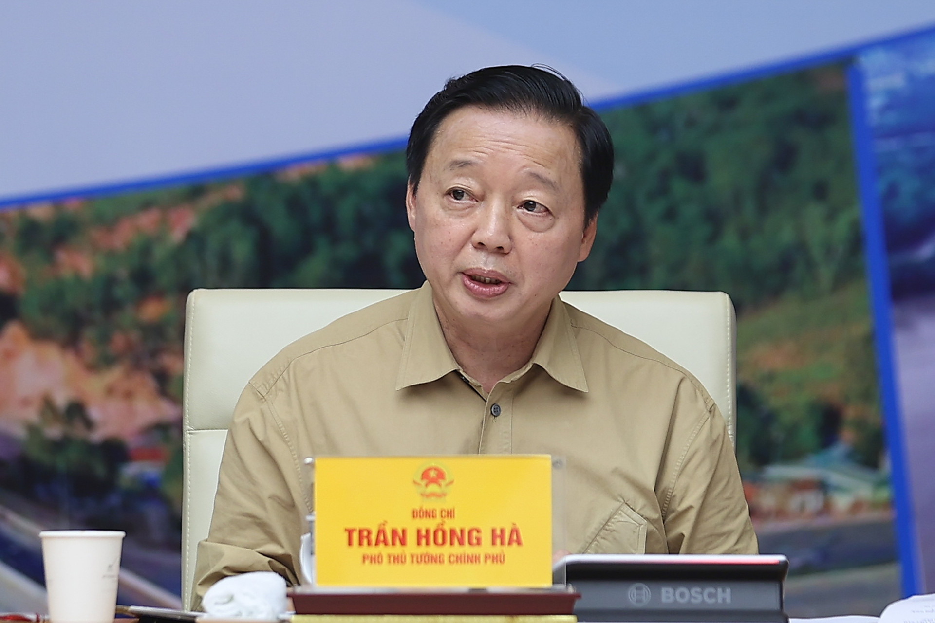 Thủ tướng: 3 mục tiêu lớn cuối năm 2025 để hoàn thành xuất sắc đột phá chiến lược về hạ tầng giao thông- Ảnh 3. Thủ tướng: 3 mục tiêu lớn cuối năm 2025 để hoàn thành xuất sắc đột phá chiến lược về hạ tầng giao thông- Ảnh 3.