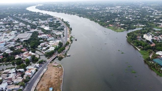 Thành phố giàu nhất Việt Nam tiếp tục làm tuyến đường dài gần 100km ven dòng sông biểu tượng- Ảnh 1. Thành phố giàu nhất Việt Nam tiếp tục làm tuyến đường dài gần 100km ven dòng sông biểu tượng- Ảnh 1.