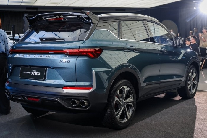 ‘Tân binh’ SUV cỡ B vừa mở bán với giá 460 triệu: Thiết kế ấn tượng, động cơ mạnh mẽ, ‘đấu thẳng’ với Honda H-RV
