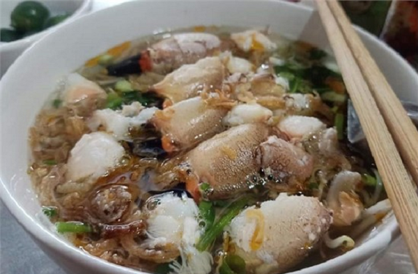 'Cua hoàng đế phiên bản Việt' cực hút khách: Vị ngon khó cưỡng, giá lại bình dân