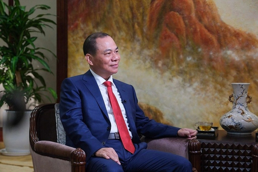Doanh thu sản xuất tăng gấp đôi, Vingroup (VIC) đổi ‘đầu tàu’ tăng trưởng