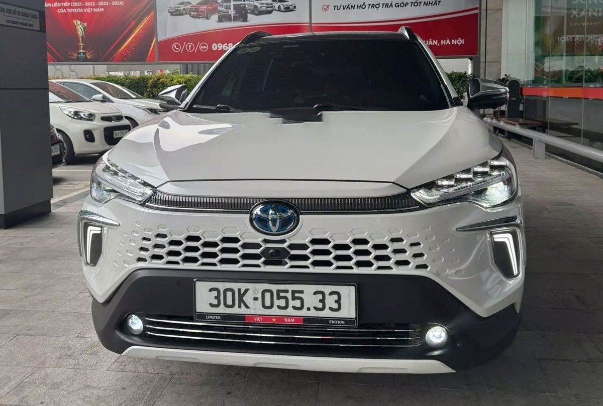 Chạy chưa hết ‘rô đa’, chủ xe Toyota Corolla Cross hybrid 2025 đã rao bán: Giá bán cao hơn hơn niêm yết tại đại lý