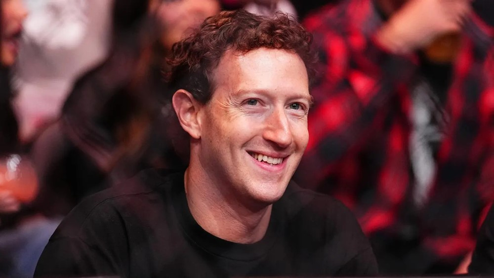 Vượt mặt Jeff Bezos, Mark Zuckerberg trở thành người giàu thứ 3 thế giới - ảnh 1