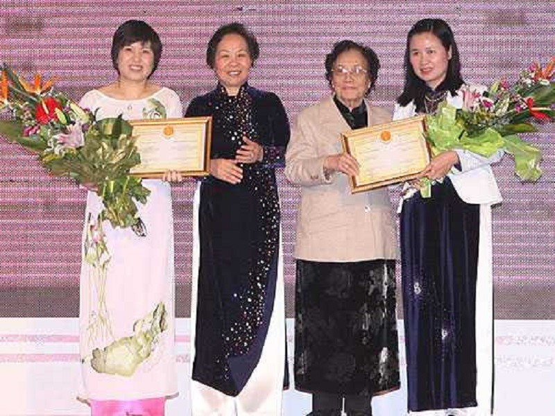 Nước ta chỉ có 3 nữ Giáo sư Toán học, đều là nhân tài hiếm có: Người được thiên tài thế giới dìu dắt, người nhận giải Kovalevskaiacao cao quý - ảnh 4