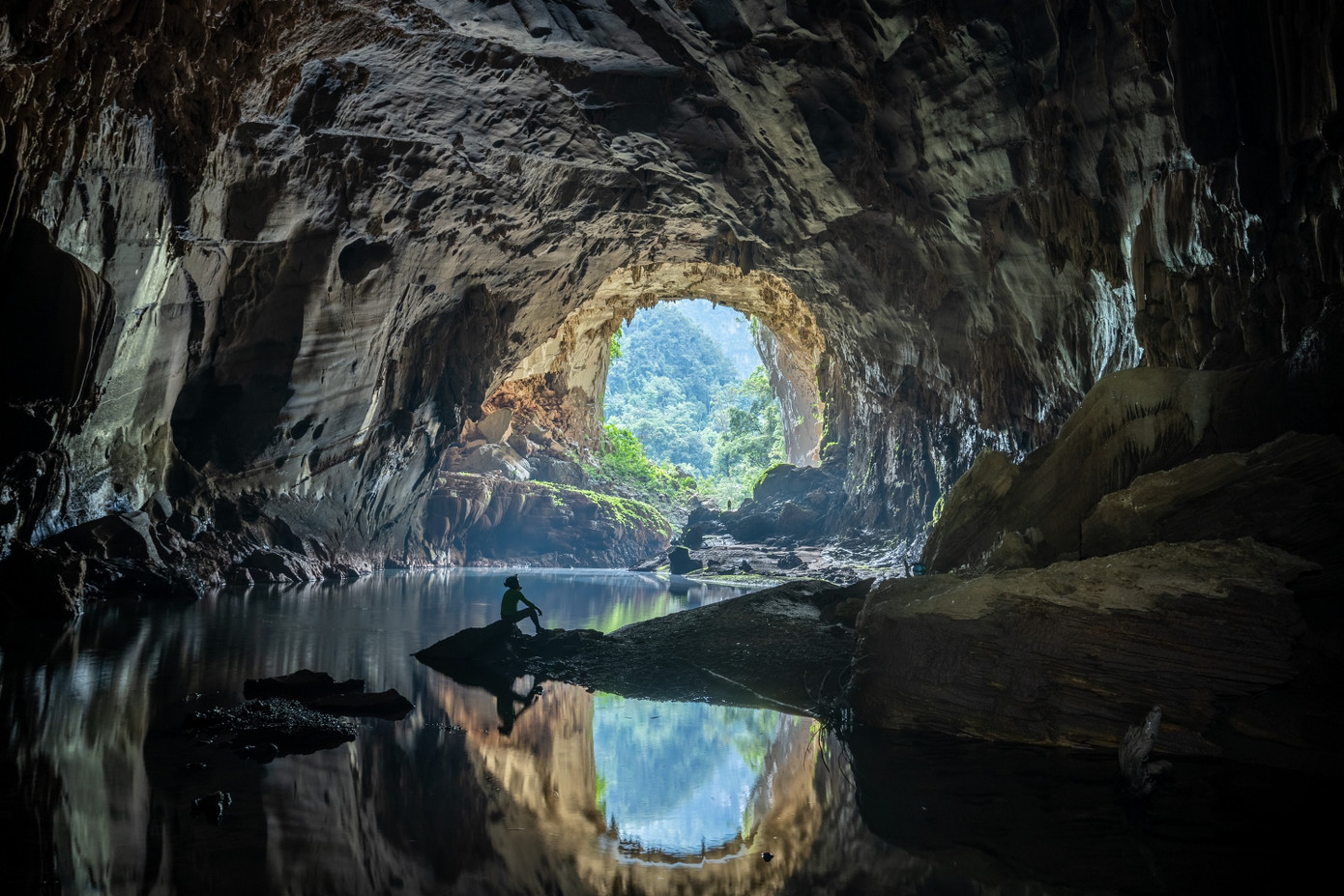 hang-vinh-dai-vinh-dai-cave-oxalis-adventure.jpg