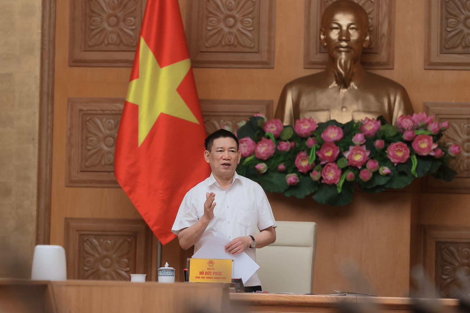 Phó Thủ tướng Hồ Đức Phớc: Tập trung quản lý, điều hành giá hiệu quả để thúc đẩy tăng trưởng- Ảnh 2. Phó Thủ tướng Hồ Đức Phớc: Tập trung quản lý, điều hành giá hiệu quả để thúc đẩy tăng trưởng- Ảnh 2.