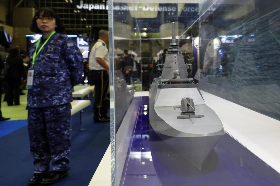 Mô hình tàu Mogami. (Ảnh: Reuters) 8e79cbe9e06e65daa2a973327165dc3f.jpg