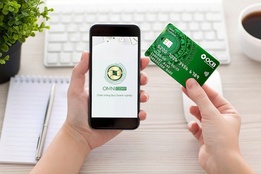 Chủ thẻ ghi nợ quốc tế doanh nghiệp nhận lợi ích kép từ OCB