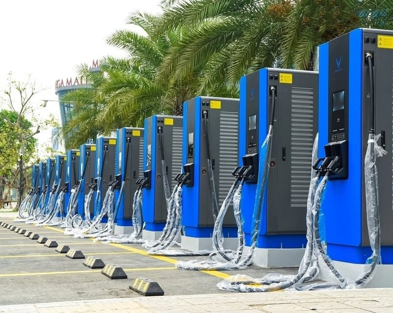 Chuẩn hóa trụ sạc xe điện: Cuộc chơi sắp 'vào khuôn' tại Việt Nam!