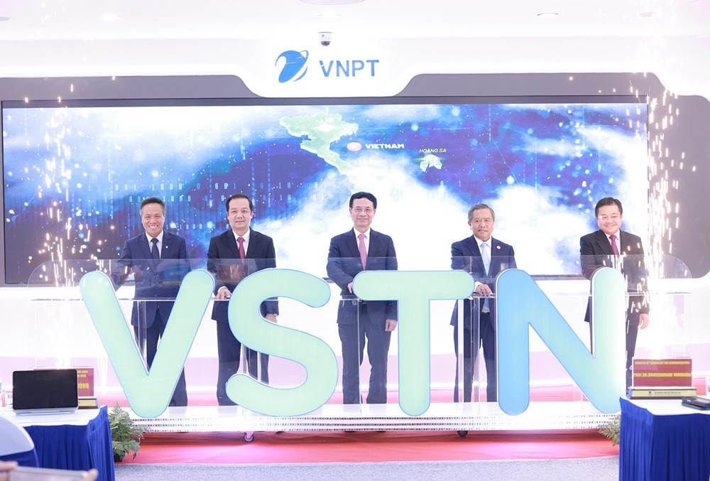 Chính thức có cáp quang quốc tế 3.900km đầu tiên do Việt Nam làm chủ, đi xuyên 5 quốc gia - ảnh 1