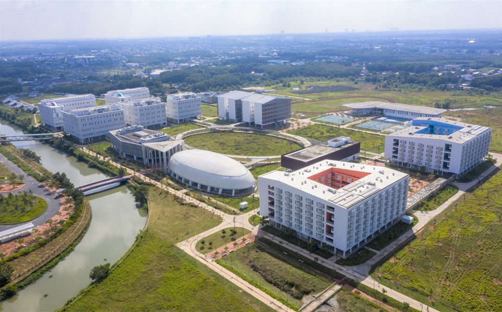 Trường đại học 5.000 tỷ ở thành phố đông dân nhất Việt Nam vừa nhận nhiệm vụ quan trọng từ Thứ trưởng - ảnh 2