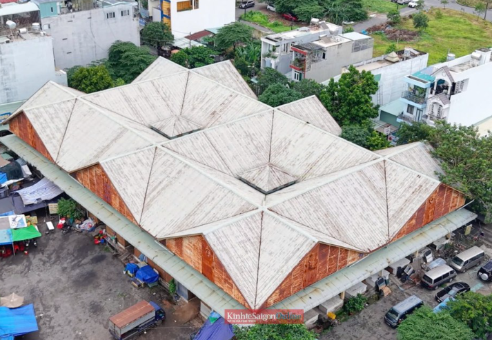 Cảnh hoang tàn 2 khu chợ từng được kỳ vọng trở thành những trung tâm thương mại sầm uất giữa lòng TP. HCM- Ảnh 3. Cảnh hoang tàn 2 khu chợ từng được kỳ vọng trở thành những trung tâm thương mại sầm uất giữa lòng TP. HCM- Ảnh 3.