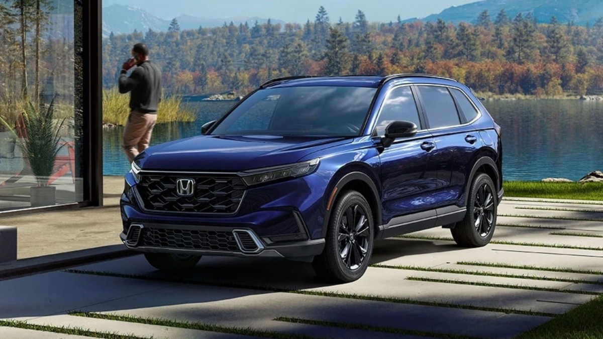 Giá lăn bánh Honda CR-V mới nhất giảm sốc tới 93 triệu đồng, dẫn đầu phân khúc SUV hạng C vì giá tốt