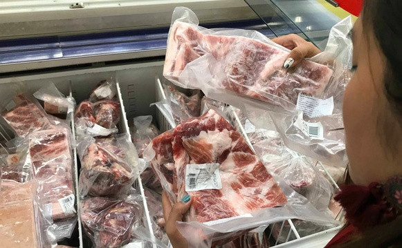 Hơn 230.000 tấn thịt ngoại vừa tràn vào Việt Nam
