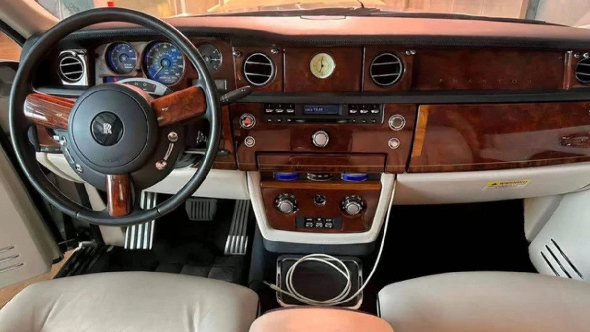 Ở Việt Nam có xe đi gần 20 năm mới bán lại, chạy hơn 30.000 km vẫn đổi được 7 chiếc Santa Fe