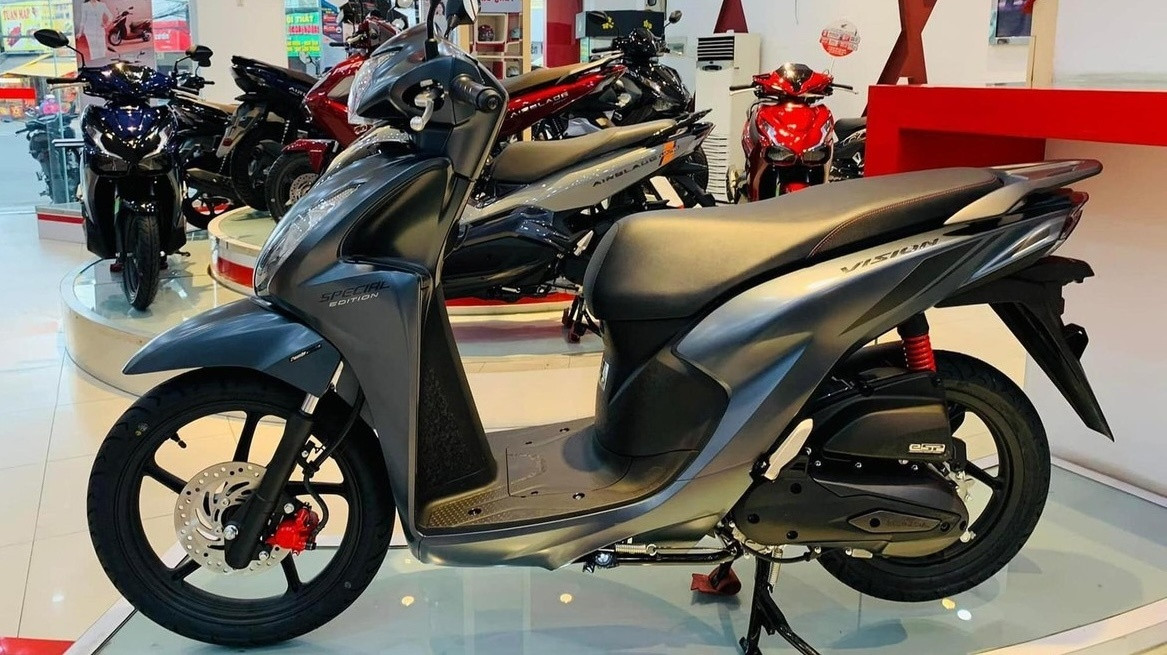 Giá mới nhất của xe máy Honda: SH giảm mạnh, ‘siêu xe ga’ Vision rẻ như cho, dưới cả mốc niêm yết, ‘chốt đơn’ là có xe vi vu ngay