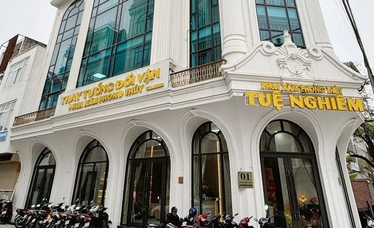 Ai từng phun xăm tại cơ sở này khẩn trương trình báo công an qua SĐT 0906.587.498 - ảnh 1