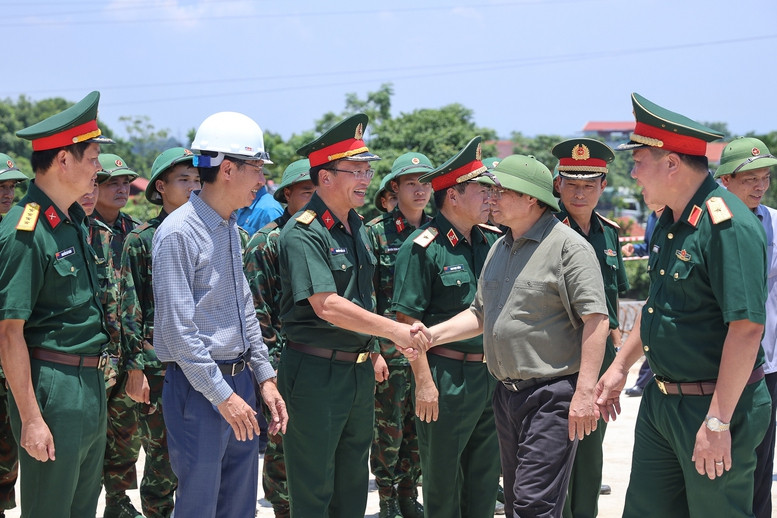 Thủ tướng đồng ý chủ trương xây dựng tuyến đường dài 54km. Nguồn ảnh: Báo Chính phủ Thủ tướng đồng ý chủ trương xây dựng tuyến đường dài 54km. Nguồn ảnh: Báo Chính phủ