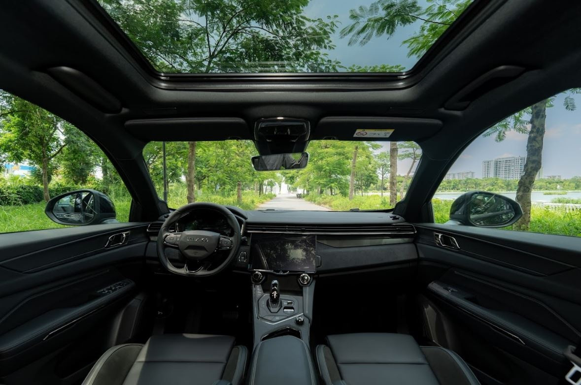 Ra mắt Lynk & Co 01 Hyper: Mẫu SUV tăng tốc từ 0–100km/h chỉ trong 7 giây, đạt tiêu chuẩn an toàn 5 sao nghiêm ngặt nhất của châu Âu