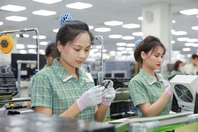 Quan hệ thương mại Việt Nam và Hàn Quốc hướng tới đạt 150 tỷ USD vào năm 2030. vietstock-s-dai-bang-han-quoc-lam-to-o-viet-nam-linh-vuc-nao-manh-nhat-20240629165038png.jpg