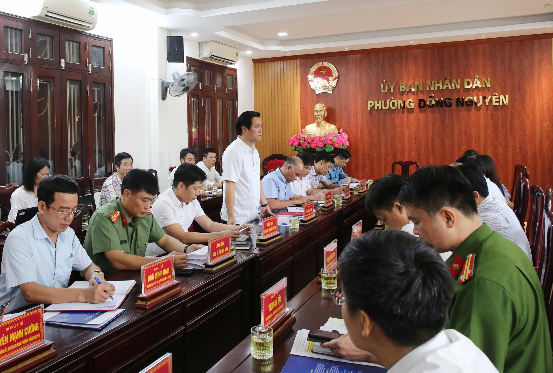 Hình ảnh tại buổi làm việc. Nguồn ảnh: UBND tỉnh Bắc Ninh Hình ảnh tại buổi làm việc. Nguồn ảnh: UBND tỉnh Bắc Ninh