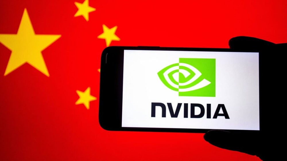 Trung Quốc yêu cầu doanh nghiệp tránh dùng chip H20, Nvidia bị đẩy vào thế khó - ảnh 1