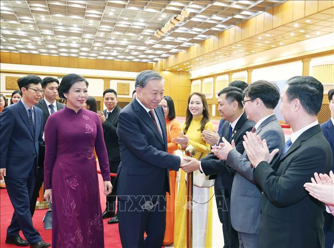 Tổng Bí thư Tô Lâm thăm thành phố Busan, Hàn Quốc- Ảnh 1.