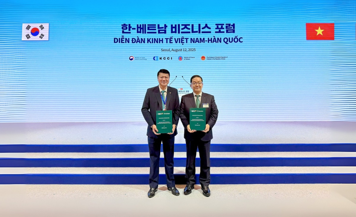 Sắp tới, người Hàn Quốc có thể rút tiền tại Việt Nam bằng mã QR