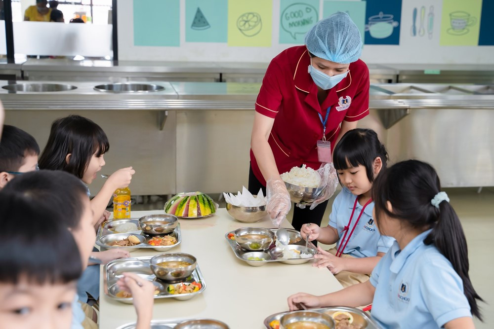 Tin vui: Một thành phố ở Việt Nam sẽ hỗ trợ tiền ăn trưa cho học sinh từ năm nay - ảnh 2