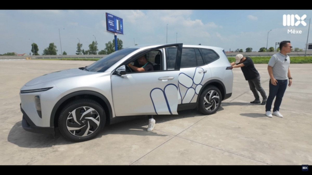Kiểm chứng pin VinFast Limo Green với 2 bài test, quãng đường thực tế khác biệt ra sao so với công bố?