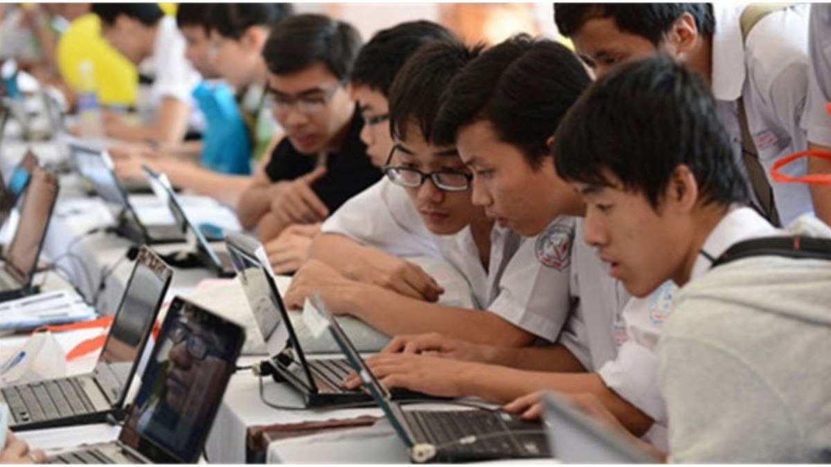 Ngành học đang hot hứa hẹn 'cháy' điểm chuẩn rất cao năm nay, vượt cả Y Dược hay Sư Phạm: AI khó chen chân, mức lương trên 30.000.000 đồng/tháng