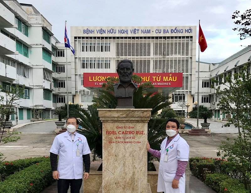 Huy động hơn 100 chuyên gia, kỹ sư Cuba sang Việt Nam xây bệnh viện, sau 7 năm hoàn thành - ảnh 1