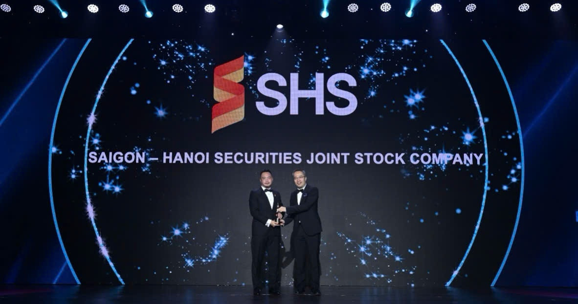 SHS được vinh danh “Nơi làm việc tốt nhất Châu Á & Doanh nghiệp quan tâm đãi ngộ nhân viên tốt nhất”