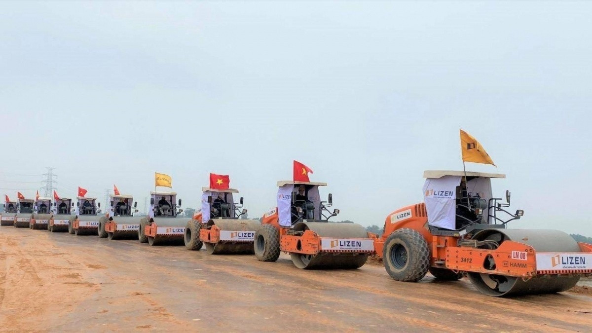 Lizen (LCG) muốn phát hành riêng lẻ 100 triệu cổ phiếu giá 10.000 đồng/cp