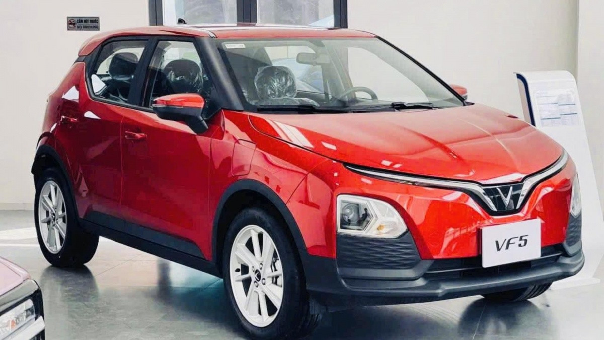 Người Việt đổ xô mua ô tô trước tháng Ngâu: 7 mẫu xe vượt mốc 1.500 xe/tháng, VF 3 ứng cử viên số 1 cho danh hiệu ‘vua doanh số 2025’