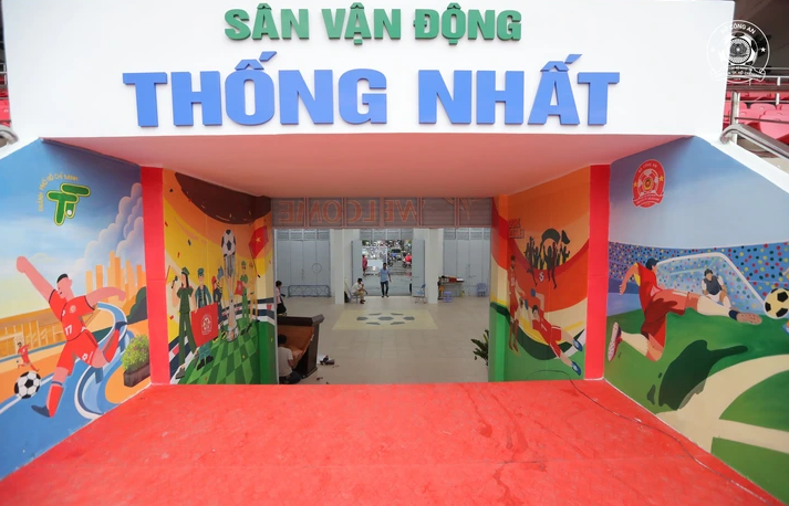 Sân vận động 15.000 chỗ ngồi lâu đời nhất Việt Nam ‘lên đời’ đẹp long lanh trước ngày đón trận đấu lớn- Ảnh 1.