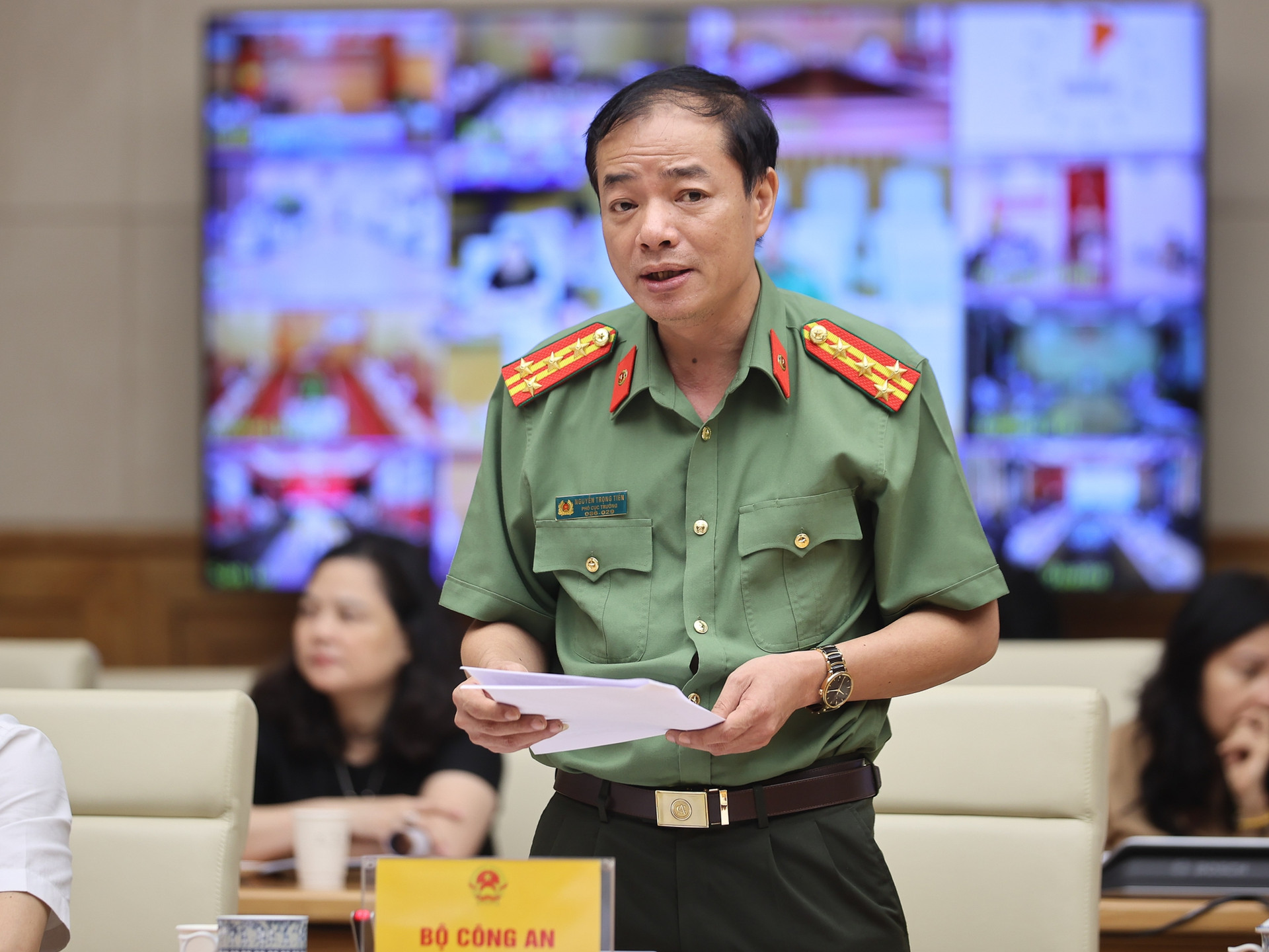 Thủ tướng: Nâng ngưỡng thu nhập được mua nhà xã hội theo hướng phù hợp hơn- Ảnh 11.